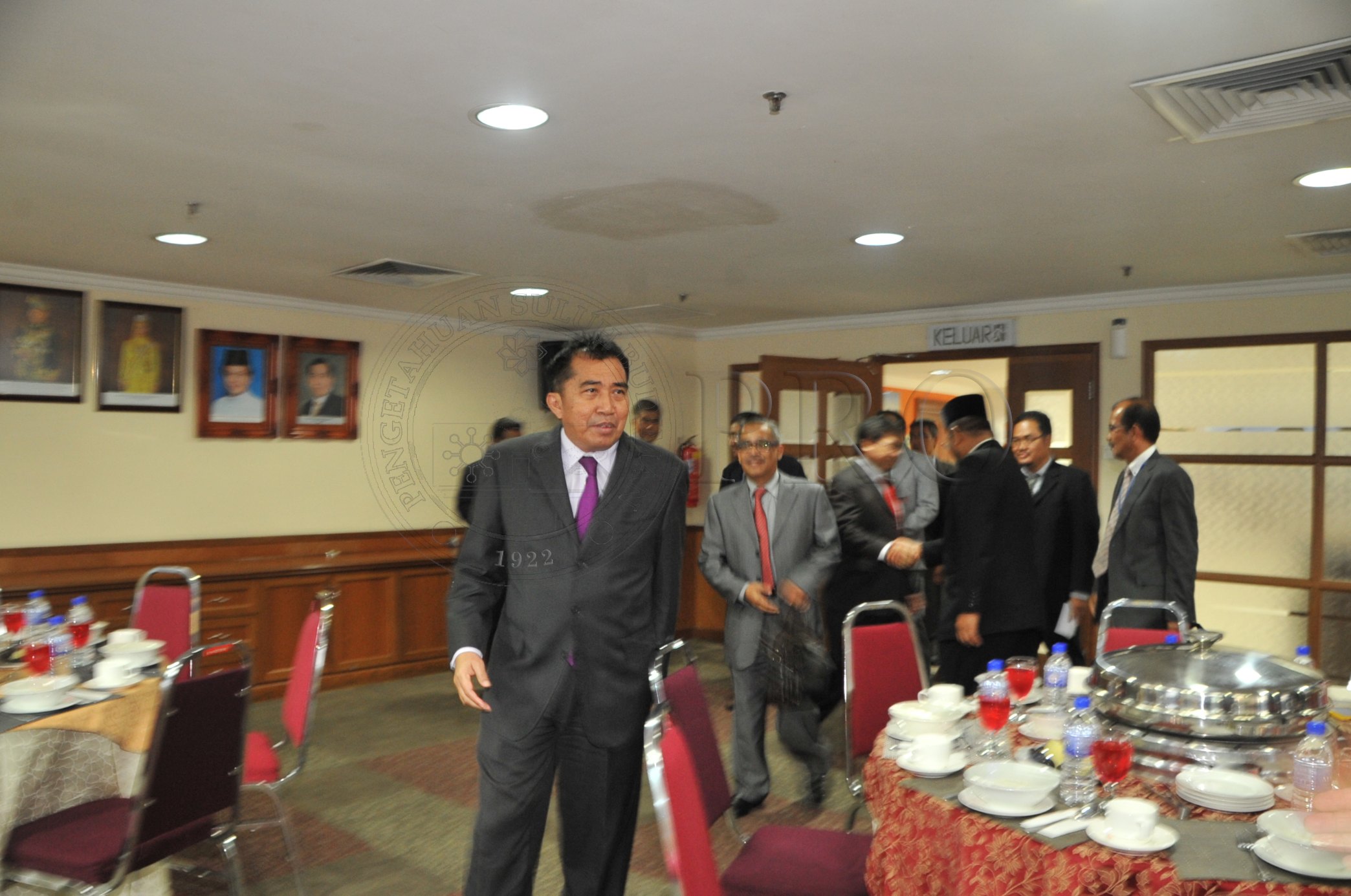 PRO 14 37 MARA PRO 4660